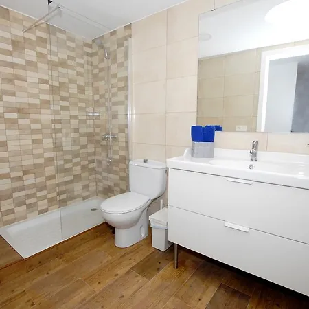 Apartamento Piscina * קוסטה טגוויסה