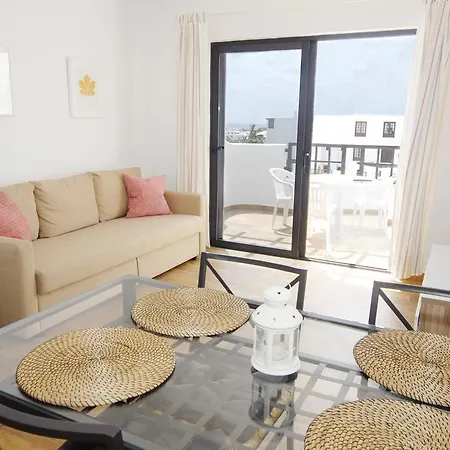 Apartamento Piscina דירה *